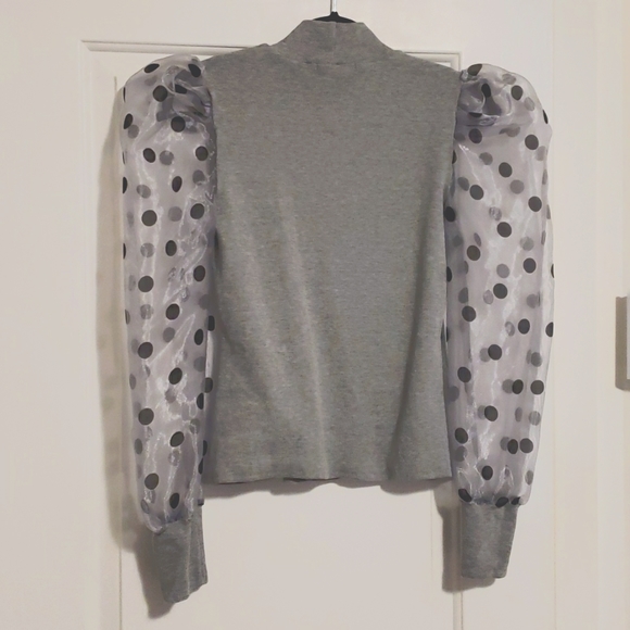 Top - Picture 2 of 2